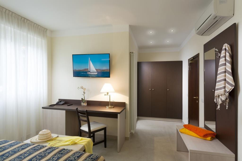 Milano Helvetia - In Centro Con Piscina 3*