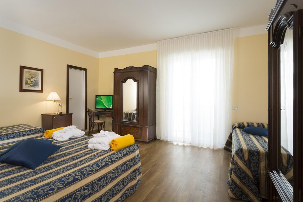 Hotel Milano Helvetia - In Centro Con Piscina